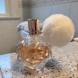 Ari Eau de Parfum by Ariana Grande